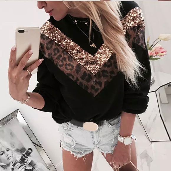 HP✨ONE WORLD✨SEQUINS & LEOPARD LIGHTWEIGHT SWEATER - Picture 2 of 7